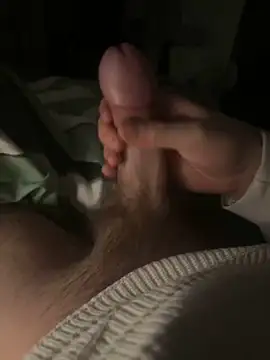 Snapshot of BennoBigD chatting on February 16, 2025, 2:31 am BennoBigD online show from February 16, 2025, 2:31 am