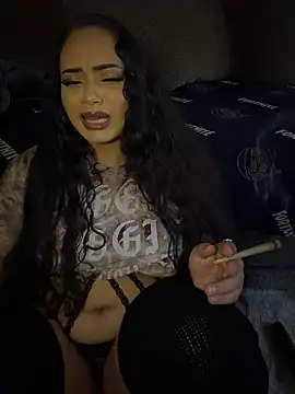 Snapshot of CarmelaAnthony chatting on January 11, 2026, 1:40 pm CarmelaAnthony online show from January 11, 2026, 1:40 pm