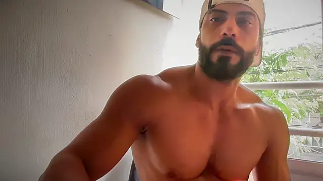 romeolovedark online show from April 18, 2026, 7:58 pm