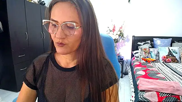 Xiimen online show from February 6, 2026, 11:56 pm