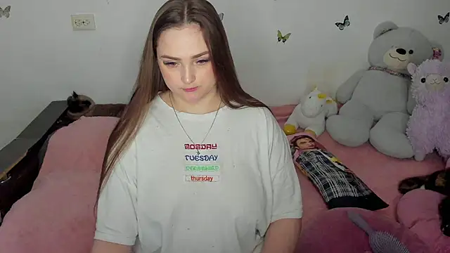 NataliEvans online show from February 21, 2026, 6:10 pm