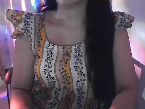 Snapshot of Chanchal--Navya chatting on October 4, 2025, 6:20 pm Chanchal--Navya online show from October 4, 2025, 6:20 pm