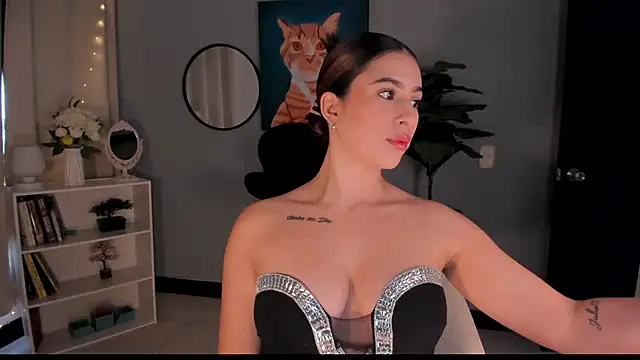 Snapshot of LiaPearce chatting on November 21, 2025, 12:48 pm LiaPearce online show from November 21, 2025, 12:48 pm