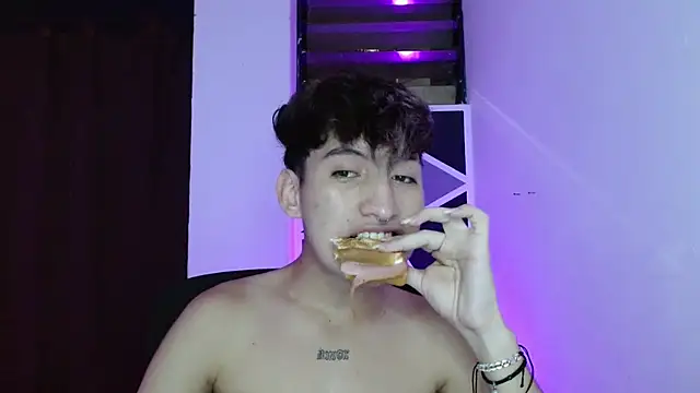 littlextreme online show from March 16, 2025, 1:38 am