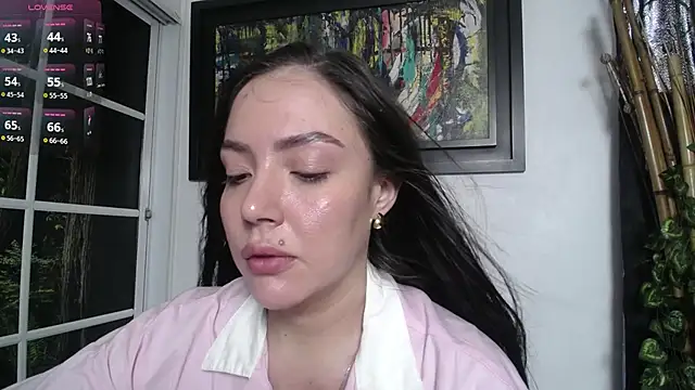 brianna 196 online show from May 18, 2026, 8:24 pm