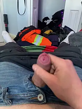 Hugetings online show from March 27, 2026, 2:40 pm