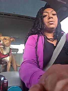 Snapshot of StallionMilf chatting on October 31, 2025, 11:40 am StallionMilf online show from October 31, 2025, 11:40 am