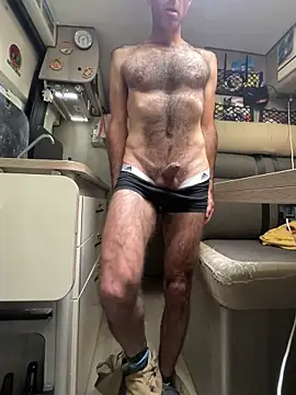 Snapshot of Hairy_athlete chatting on October 2, 2025, 2:31 pm Hairy athlete online show from October 2, 2025, 2:31 pm