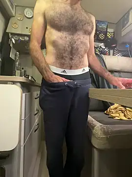 Snapshot of Hairy_athlete chatting on September 19, 2025, 9:30 pm Hairy athlete online show from September 19, 2025, 9:30 pm