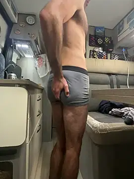 Snapshot of Hairy_athlete chatting on September 17, 2025, 7:43 am Hairy athlete online show from September 17, 2025, 7:43 am