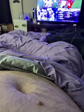 Snapshot of Phatty12161977 chatting on December 15, 2025, 12:16 am Phatty12161977 online show from December 15, 2025, 12:16 am