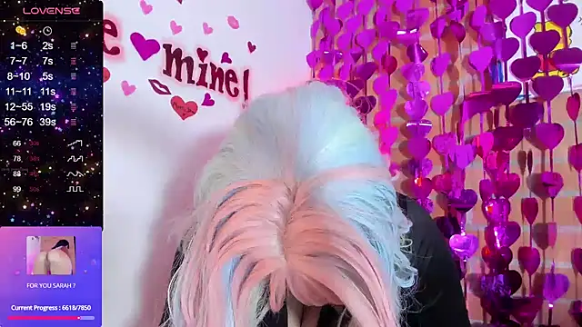 Snapshot of cutesarah_ chatting on February 11, 2025, 11:22 pm cutesarah  online show from February 11, 2025, 11:22 pm