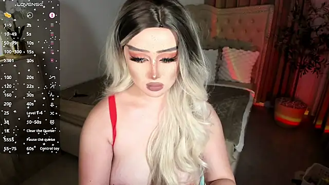 Miss mariahmonroe online show from November 12, 2025, 10:19 am