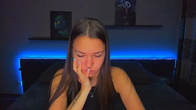 AlexaBarkley online show from November 3, 2025, 12:49 am