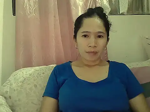 Alexiadreamer online show from September 21, 2025, 1:27 pm