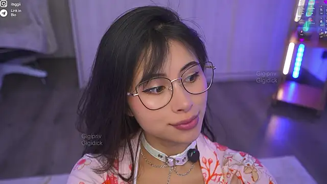 Snapshot of Gigi_ohlala chatting on September 10, 2025, 1:43 pm Gigi ohlala online show from September 10, 2025, 1:43 pm