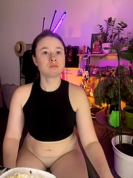 sweetest pie online show from January 7, 2026, 11:32 pm