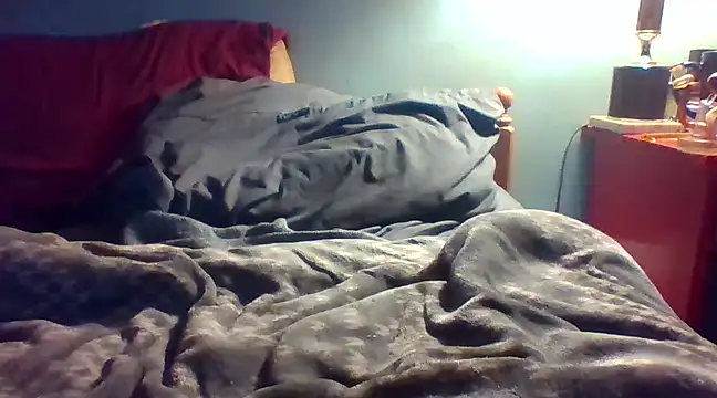 Snapshot of peaches_playz chatting on February 18, 2025, 12:17 pm peaches playz online show from February 18, 2025, 12:17 pm