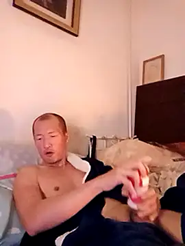 vice0818 online show from February 6, 2025, 8:02 pm