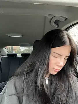 clairewntr online show from February 20, 2025, 1:30 pm