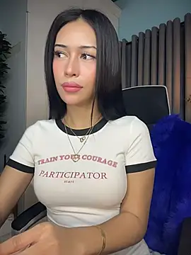Jasmine Elcock online show from July 5, 2026, 9:10 pm