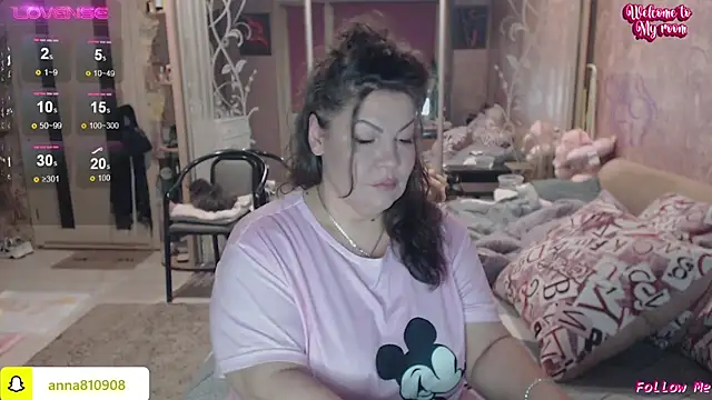 femme fatale1 online show from November 10, 2025, 7:19 pm