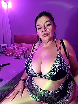 Snapshot of karlablue_ chatting on May 9, 2026, 8:01 pm karlablue online show from May 9, 2026, 8:01 pm