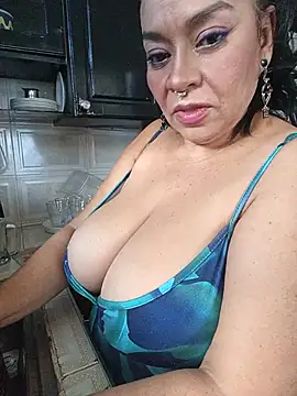 Snapshot of karlablue_ chatting on May 30, 2026, 10:04 pm karlablue online show from May 30, 2026, 10:04 pm