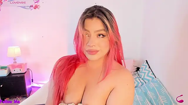 SophieRossi online show from November 9, 2025, 4:38 am