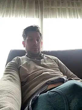 Taxidriver1988 online show from February 4, 2025, 8:46 am