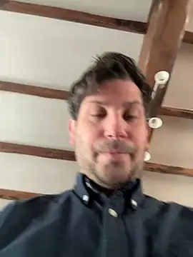 Taxidriver1988 online show from February 25, 2025, 3:53 pm