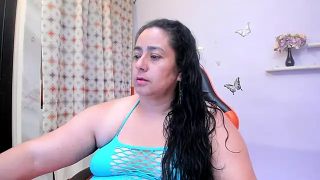 agathaxxx-69 online show from April 7, 2026, 7:15 pm