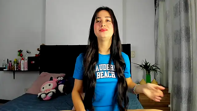 Snapshot of AndreaStivens chatting on January 18, 2026, 10:40 am AndreaStivens online show from January 18, 2026, 10:40 am