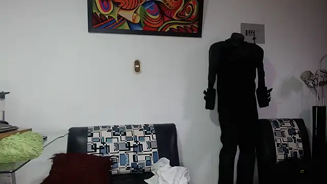 Snapshot of Black_hot266 chatting on November 21, 2025, 2:16 pm Black hot266 online show from November 21, 2025, 2:16 pm