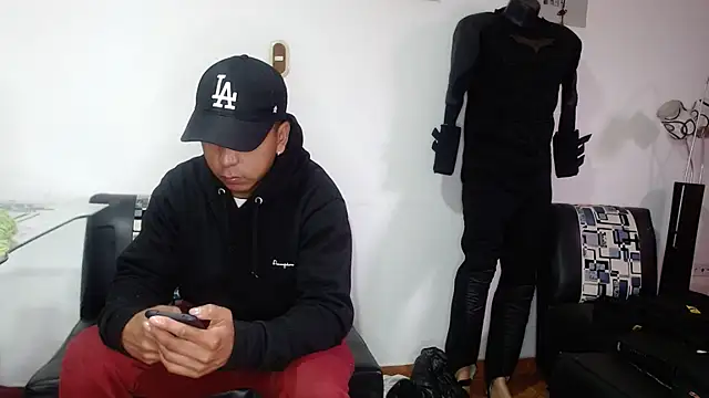 Snapshot of Black_hot266 chatting on December 15, 2025, 2:34 pm Black hot266 online show from December 15, 2025, 2:34 pm