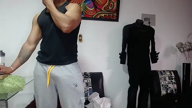 Snapshot of Black_hot266 chatting on November 20, 2025, 1:56 pm Black hot266 online show from November 20, 2025, 1:56 pm