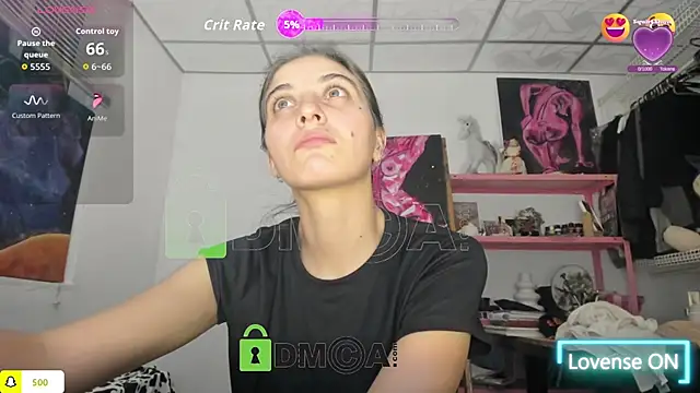 mariecam420 online show from April 17, 2026, 10:45 pm