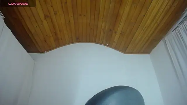 mariecam420 online show from December 5, 2025, 3:38 am