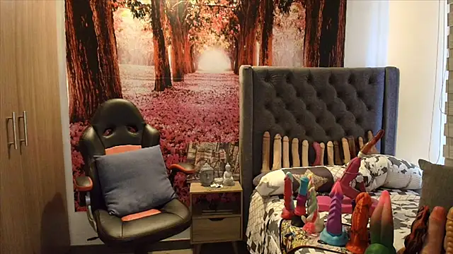 Snapshot of sofia23dirty chatting on November 30, 2025, 2:29 pm sofia23dirty online show from November 30, 2025, 2:29 pm