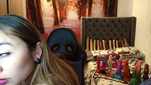 Snapshot of sofia23dirty chatting on January 12, 2026, 10:36 pm sofia23dirty online show from January 12, 2026, 10:36 pm