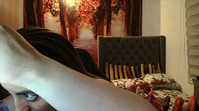 Snapshot of sofia23dirty chatting on February 11, 2026, 10:20 pm sofia23dirty online show from February 11, 2026, 10:20 pm