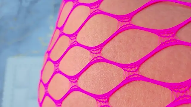 Snapshot of IrresistibleMilf chatting on November 2, 2025, 11:59 am IrresistibleMilf online show from November 2, 2025, 11:59 am