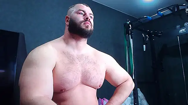 muscularjohnforuX online show from April 3, 2026, 8:10 am