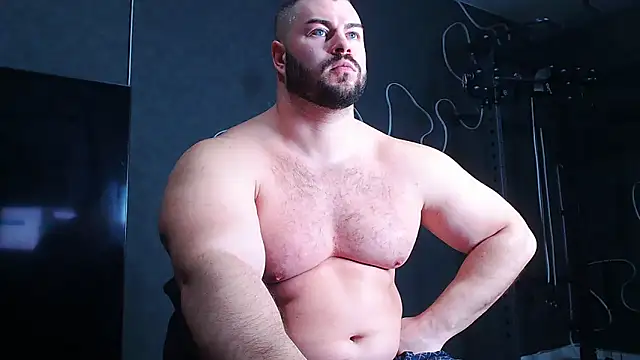 Snapshot of muscularjohnforuX chatting on February 4, 2026, 7:25 am muscularjohnforuX online show from February 4, 2026, 7:25 am