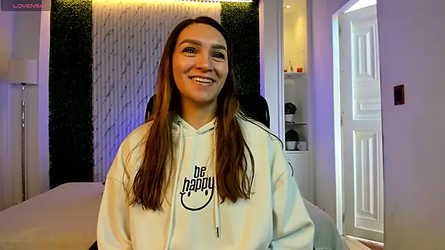 Snapshot of miataylorr1 chatting on December 1, 2025, 12:28 pm miataylorr1 online show from December 1, 2025, 12:28 pm