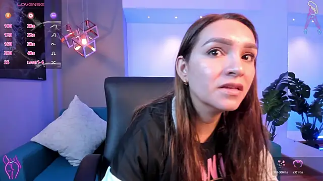 Snapshot of miataylorr1 chatting on November 26, 2025, 12:27 pm miataylorr1 online show from November 26, 2025, 12:27 pm