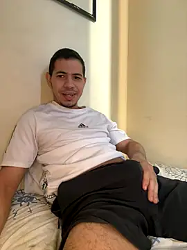 Snapshot of steven_clain chatting on November 25, 2025, 12:38 pm steven clain online show from November 25, 2025, 12:38 pm