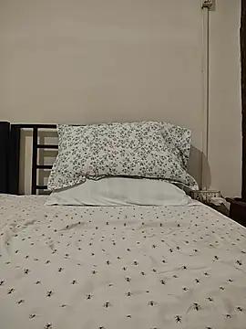 Susannemilf online show from March 26, 2026, 5:06 am