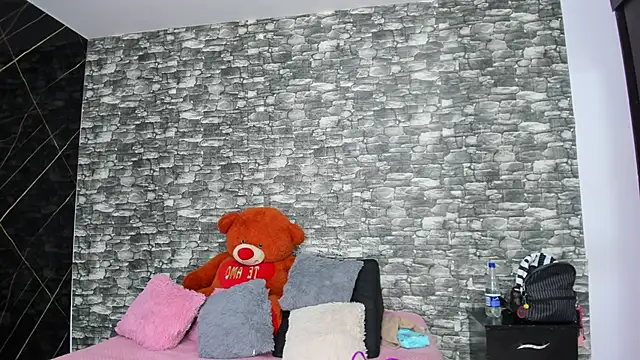 Snapshot of HeidyWillss chatting on September 19, 2025, 7:29 pm HeidyWillss online show from September 19, 2025, 7:29 pm