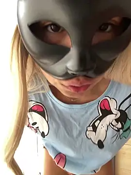 nenalayla online show from March 14, 2025, 10:29 am